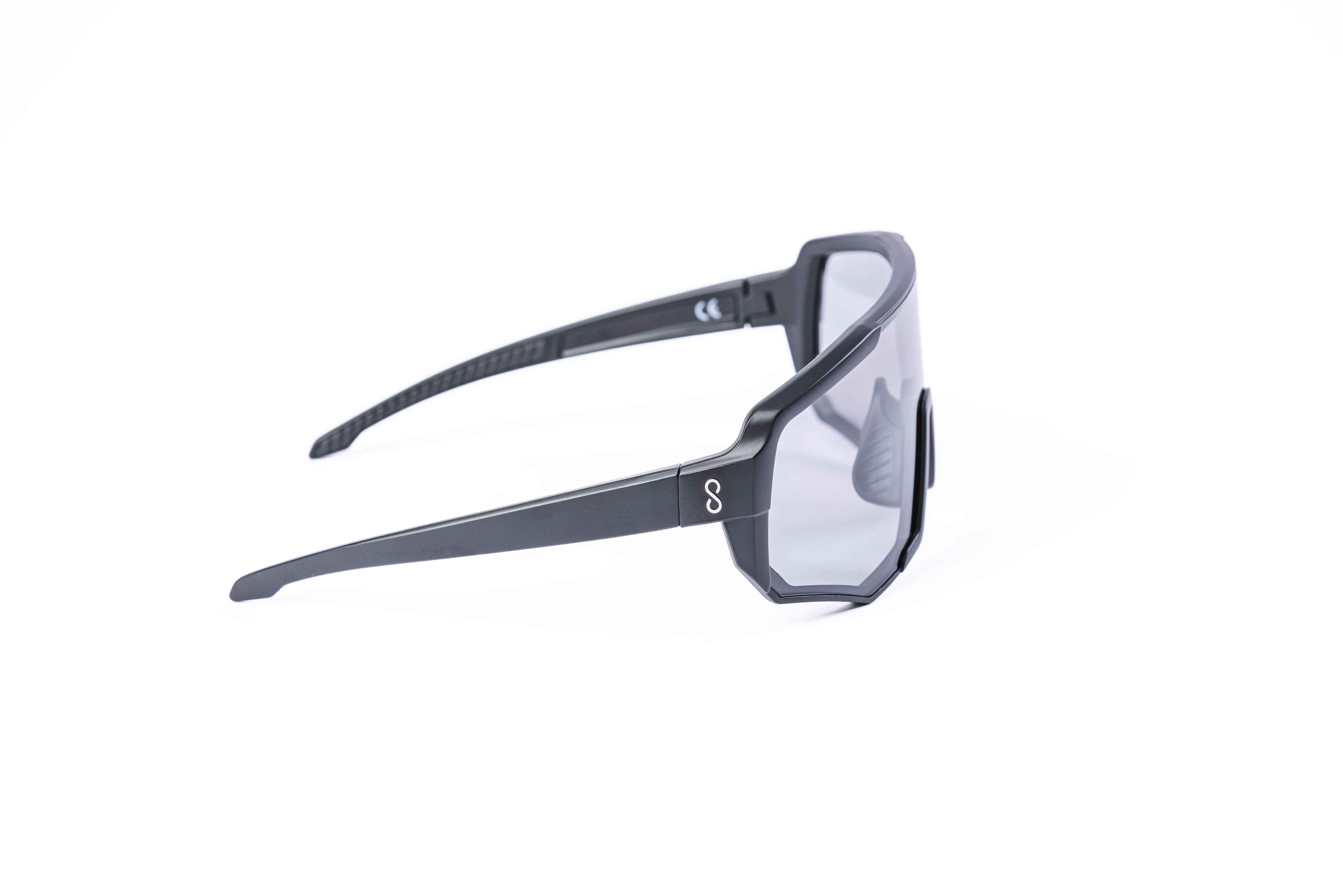 Nita 2 - Black
