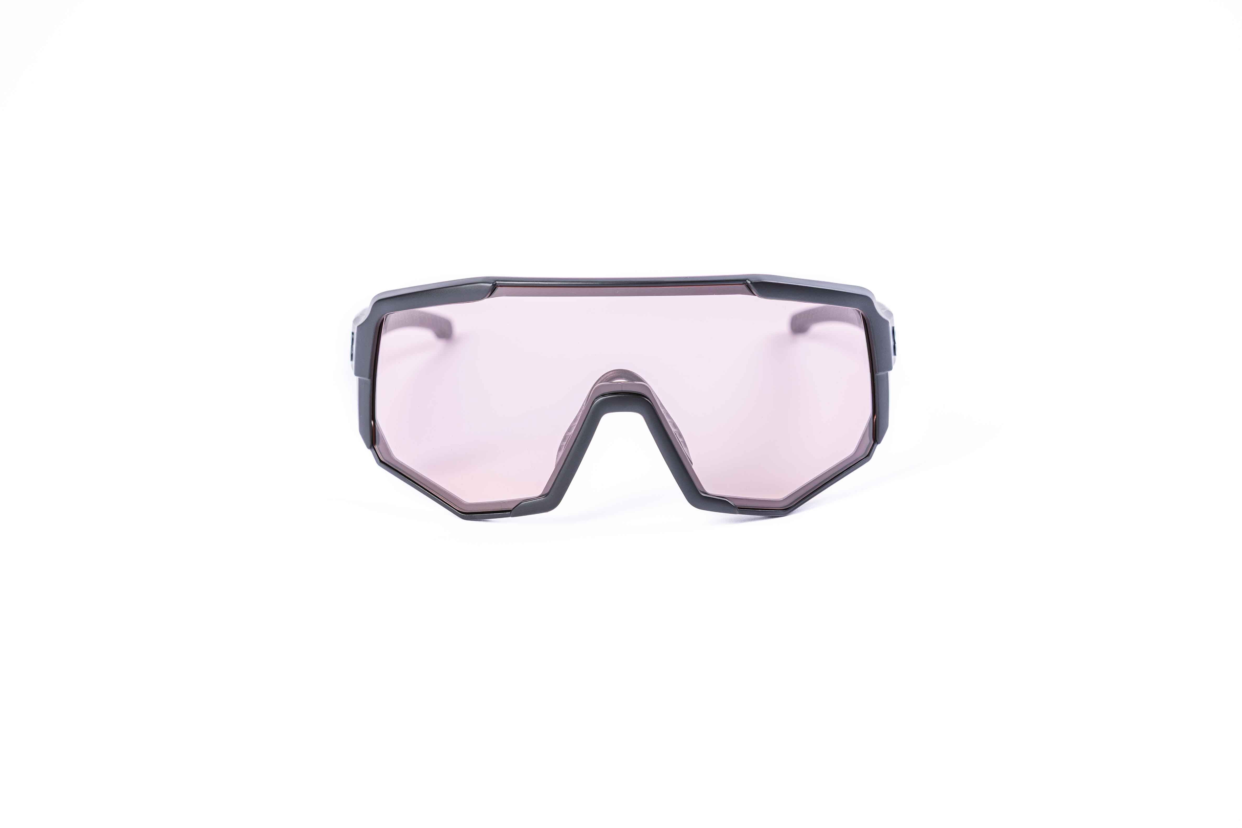 Nita 2 - Black