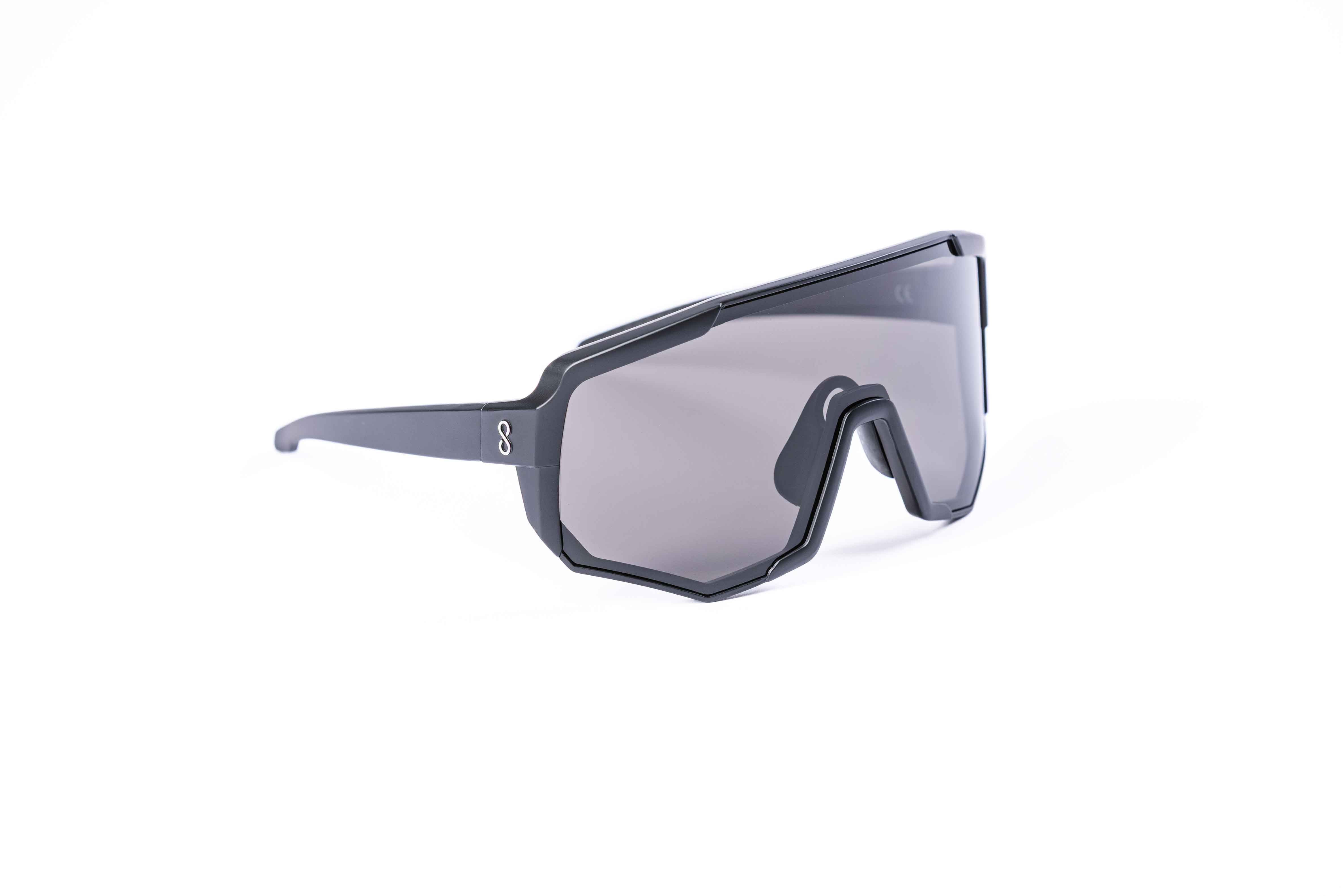 Nita XL - Black