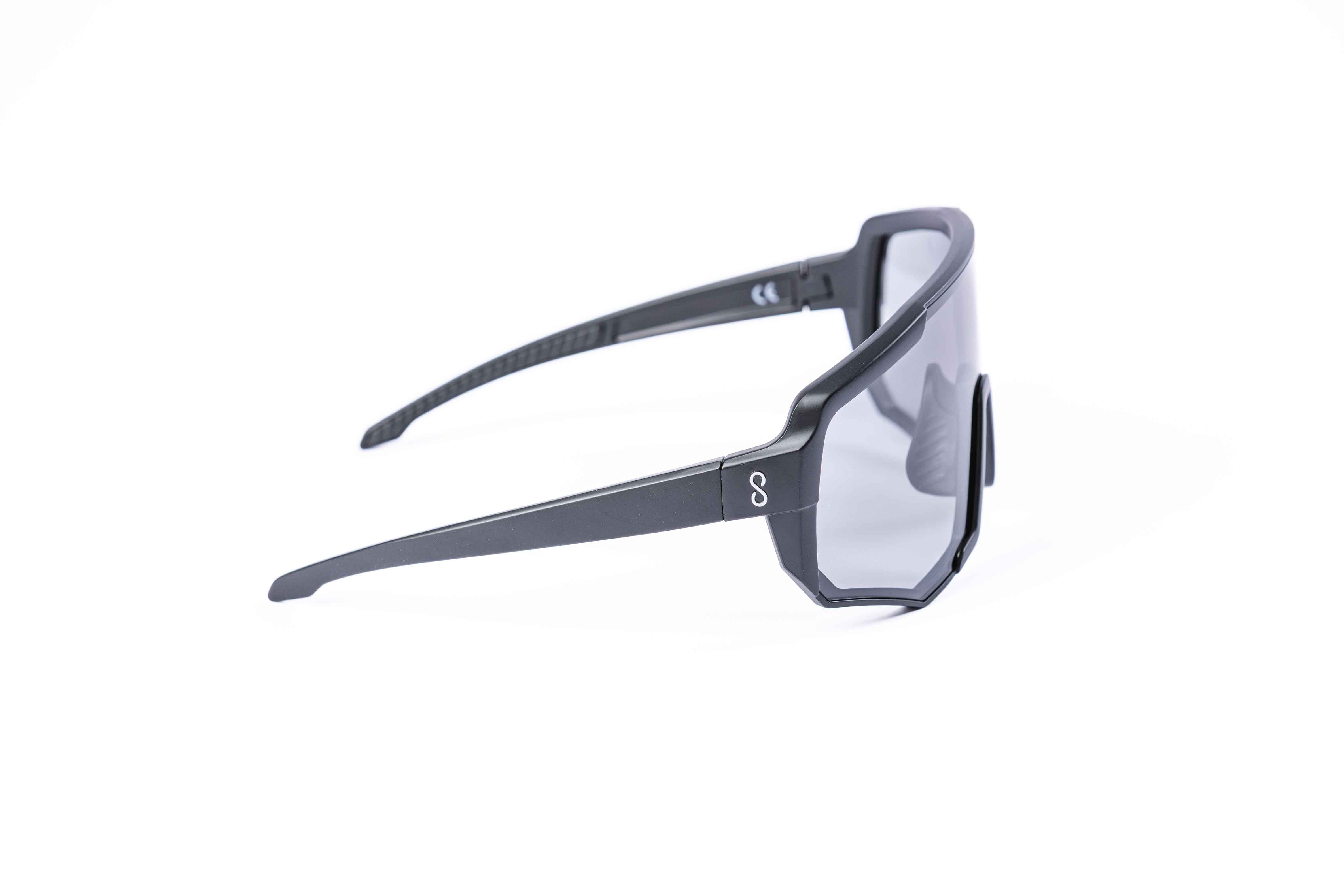 Nita XL - Black